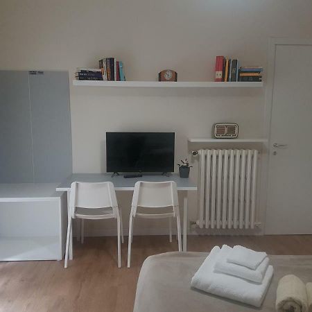Affittacamere La Scala Lecco Buitenkant foto